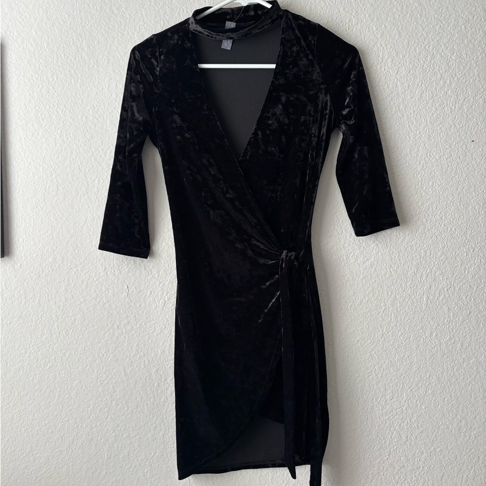 Elegant Black Velvet Wrap Dress